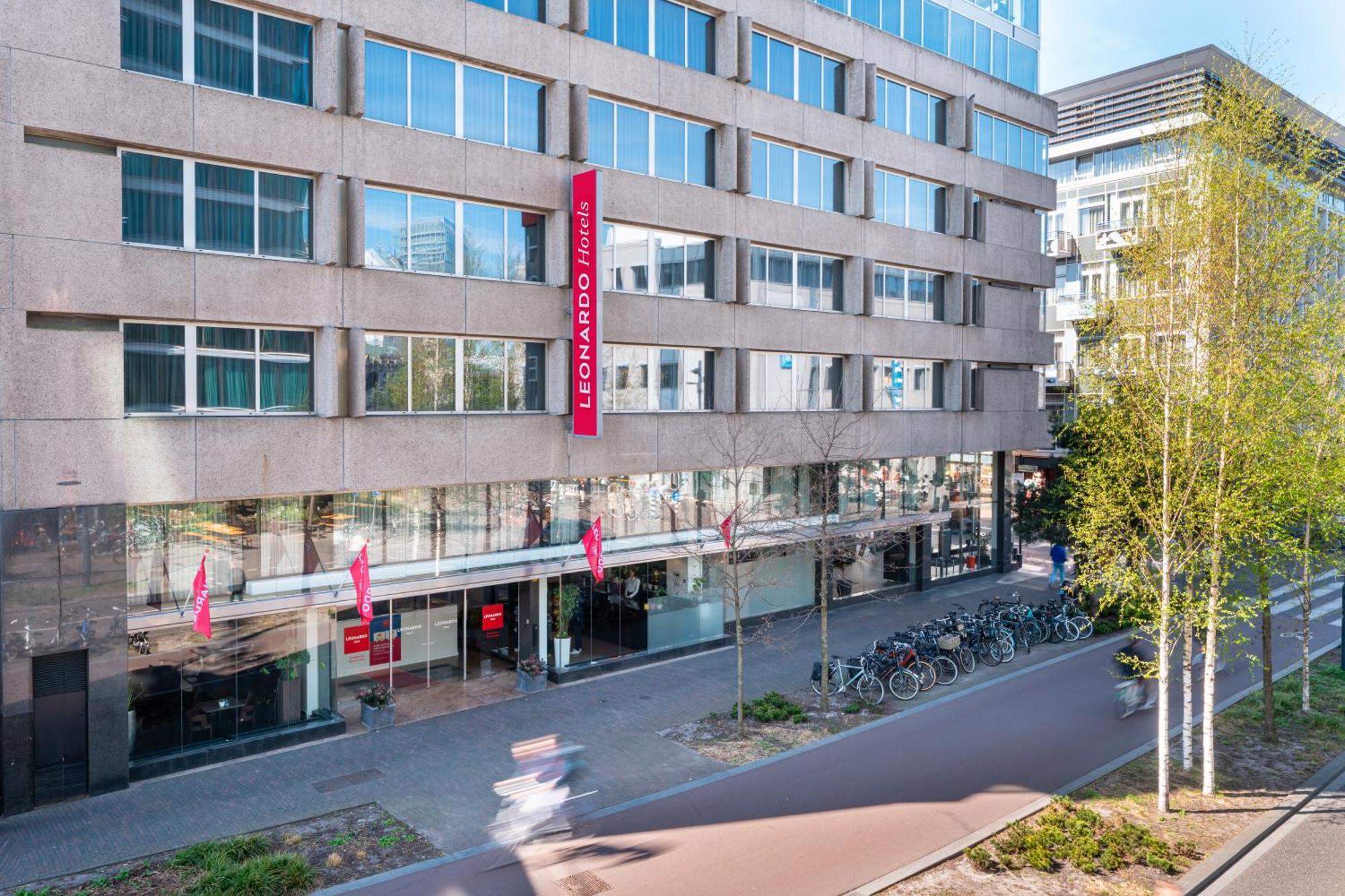 Leonardo Hotel Eindhoven City Center Former Crown Hotel Bagian luar foto